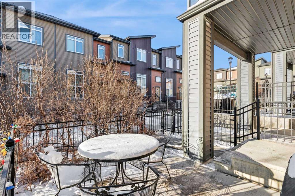 Single Family House for Sale in  Sage Bluff Circle NW Sage Hill Calgary 