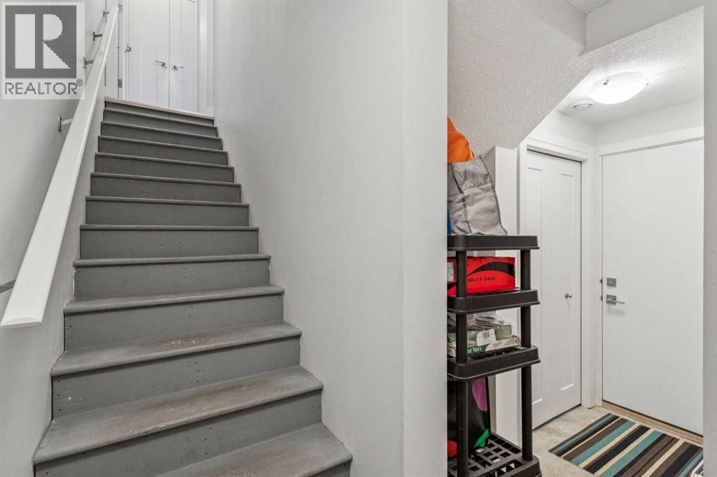 Single Family House for Sale in  Sage Bluff Circle NW Sage Hill Calgary 