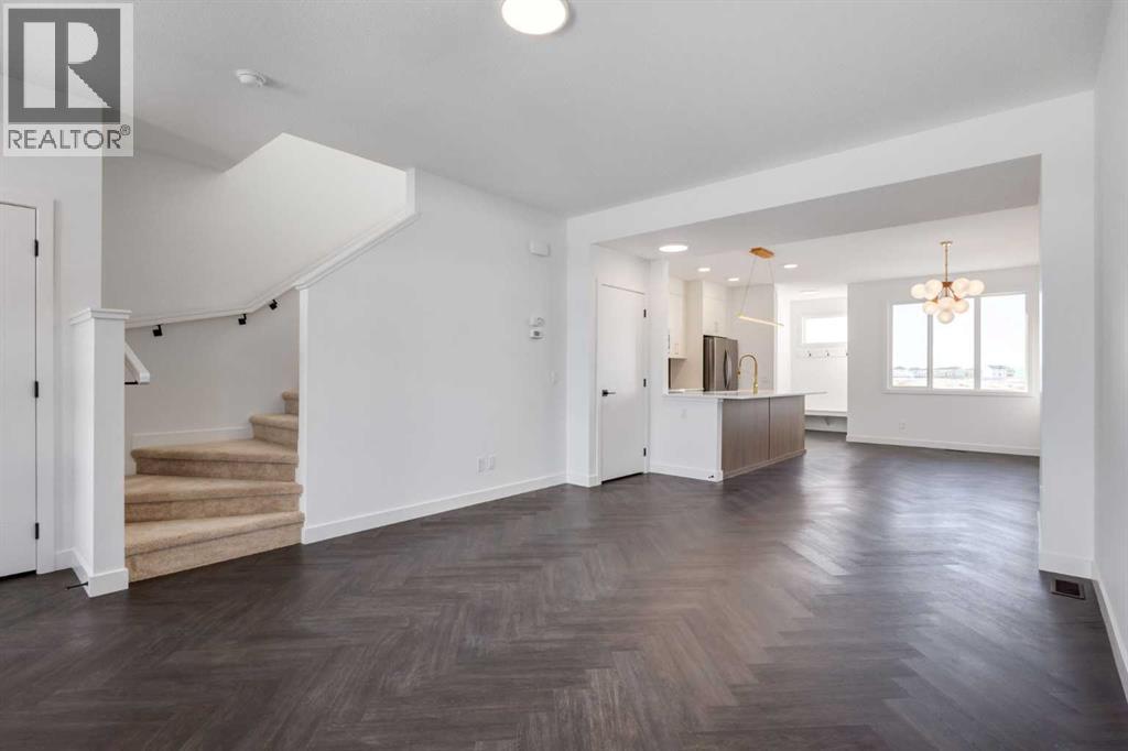 90 Agate Road, Cochrane