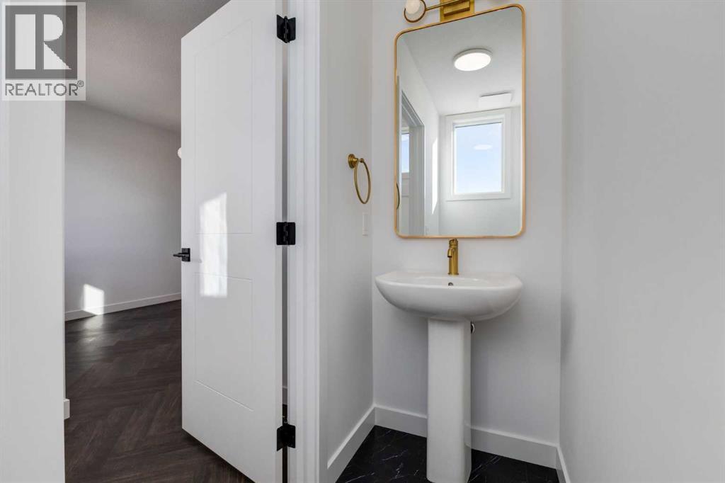 90 Agate Road, Cochrane