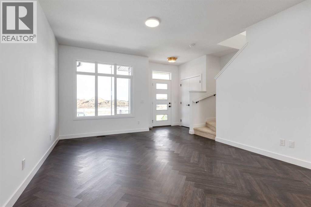 90 Agate Road, Cochrane