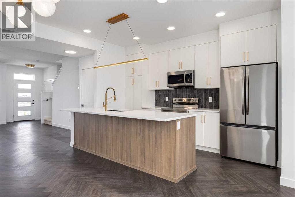 90 Agate Road, Cochrane