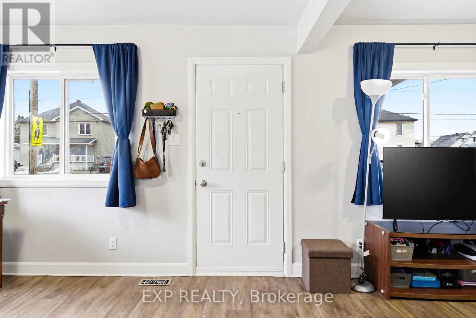 229 FOURTH STREET W - 2