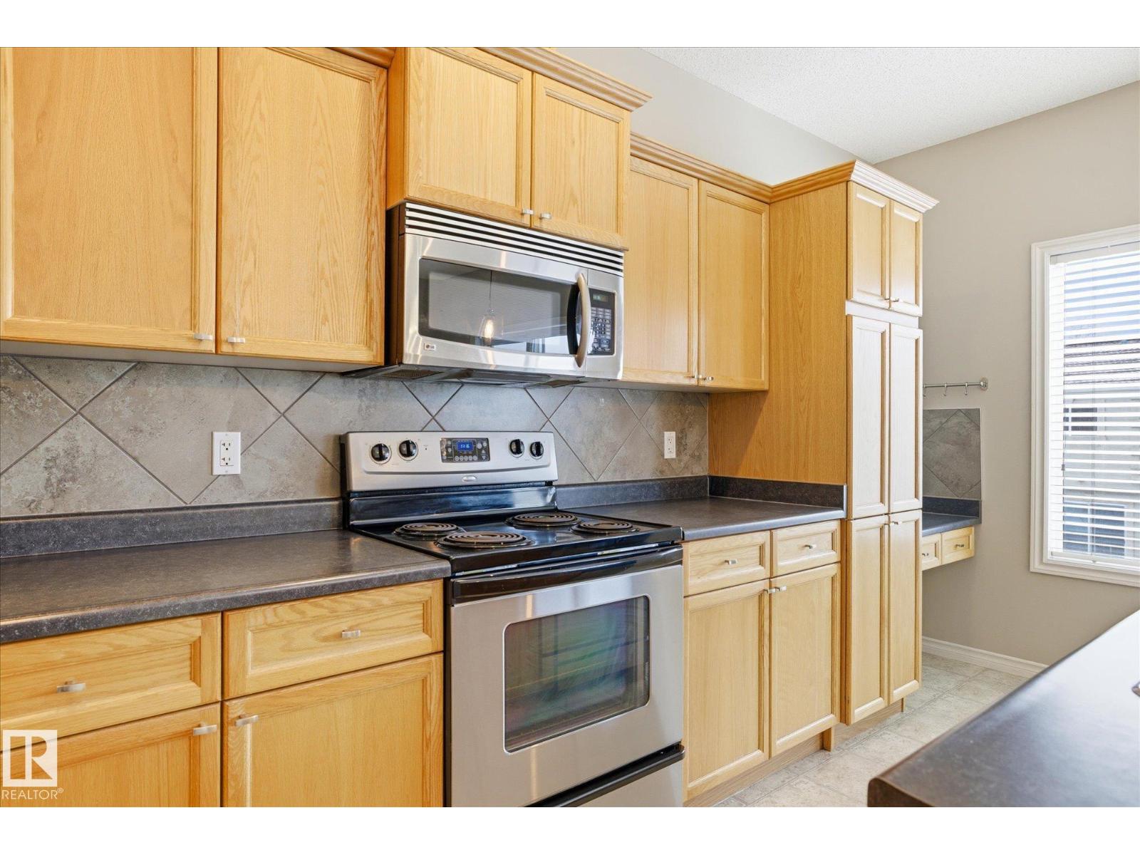 
          55 13825 155 AV NW
            <br/>
            <span>Edmonton</span>
            , 
            <span>AB</span>
             <span>T6V0B8</span>
         - Photo 18