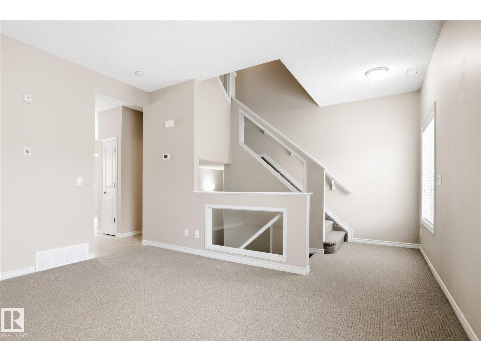 
          55 13825 155 AV NW
            <br/>
            <span>Edmonton</span>
            , 
            <span>AB</span>
             <span>T6V0B8</span>
        