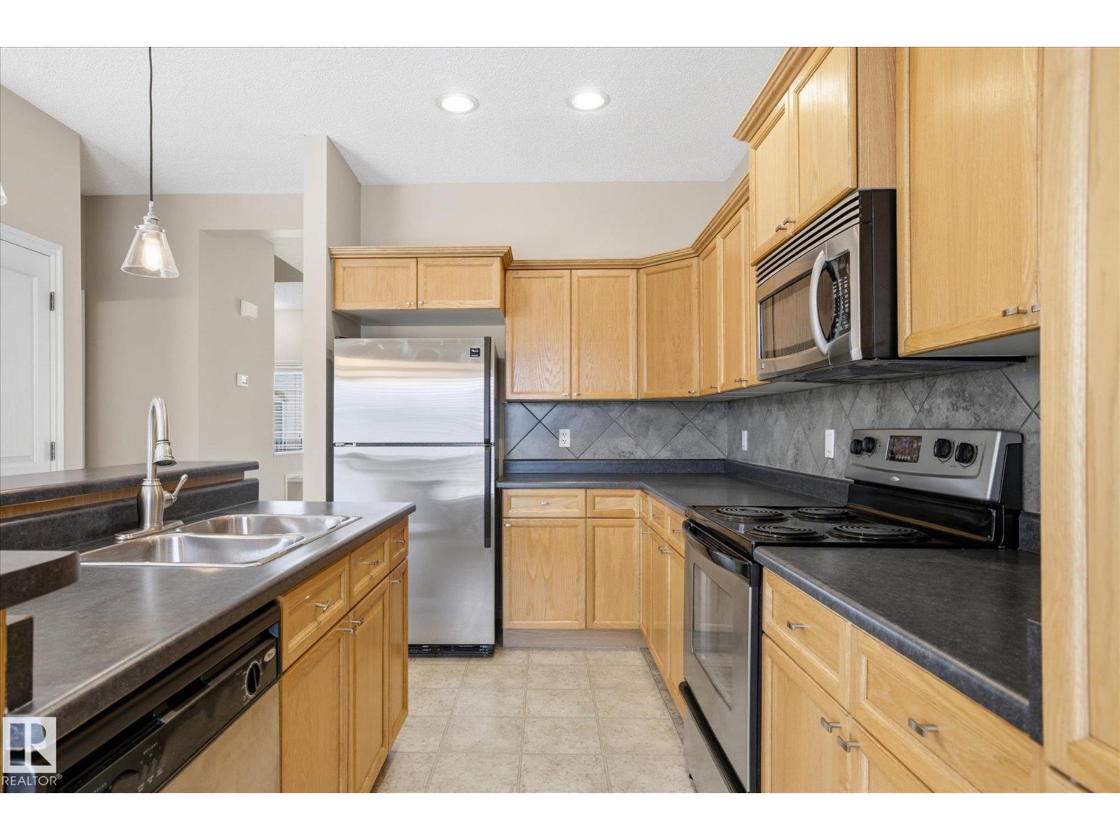 
          55 13825 155 AV NW
            <br/>
            <span>Edmonton</span>
            , 
            <span>AB</span>
             <span>T6V0B8</span>
         - Photo 30