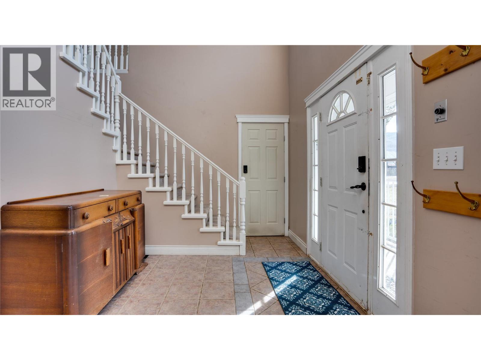 5580 Back Enderby Road - 5