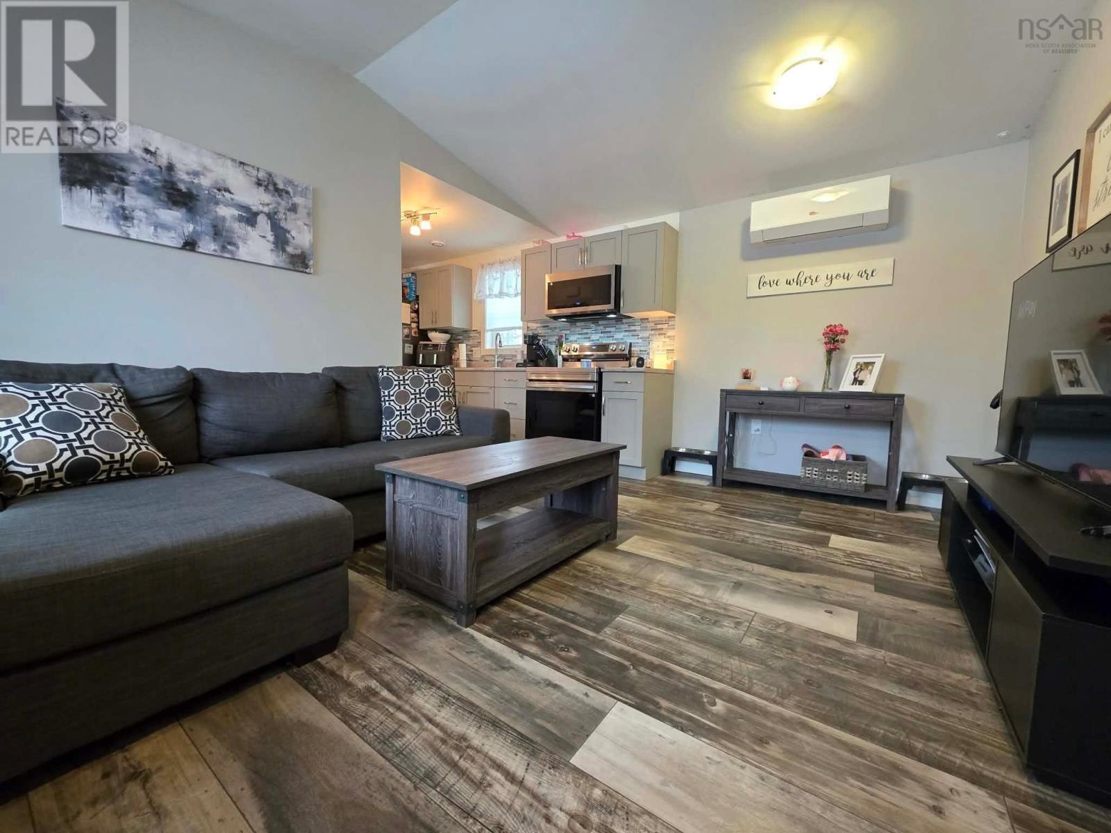 Property 12 of 20 of 148 Guest Drive