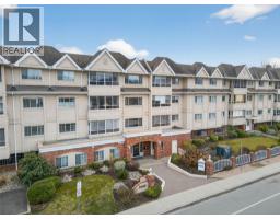 101 1055 Lawrence Avenue, Kelowna