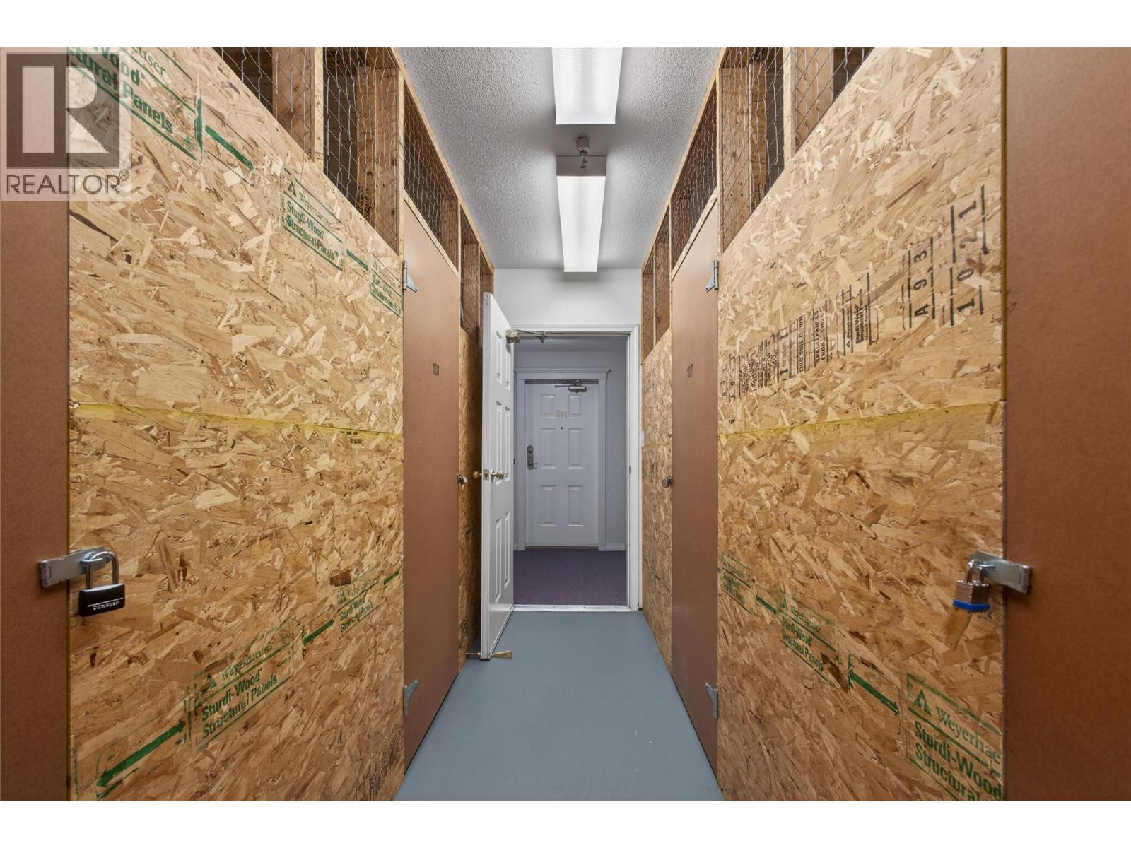 1055 Lawrence Avenue Unit# 101, Kelowna