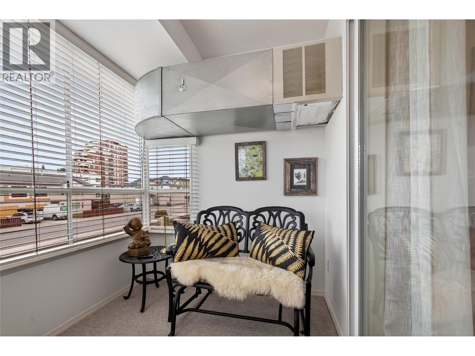 1055 Lawrence Avenue Unit# 101, Kelowna