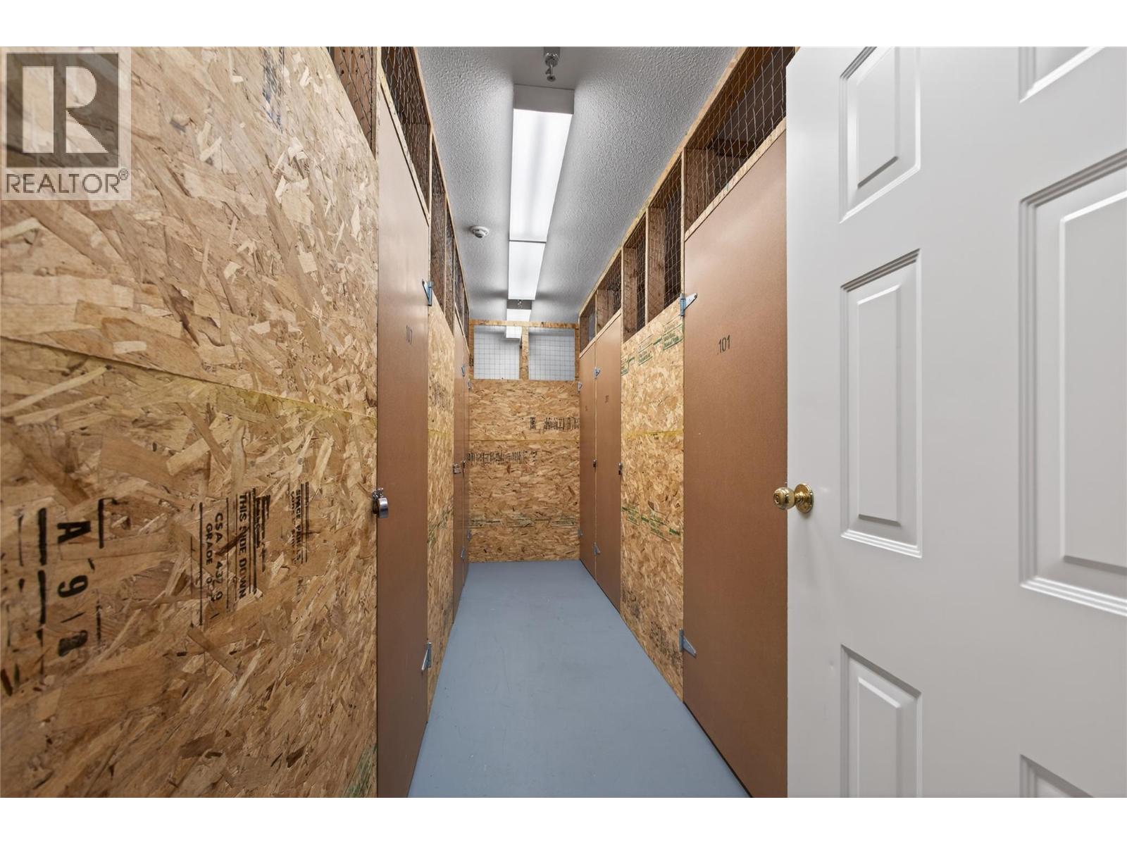 1055 Lawrence Avenue Unit# 101, Kelowna