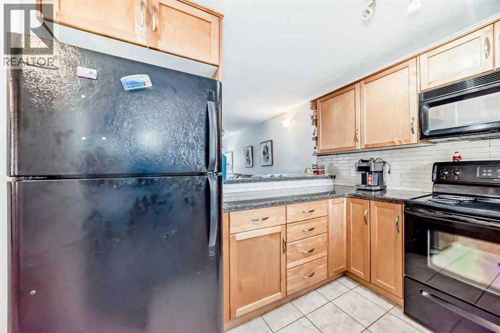 Single Family House for Sale in   Glamis Green SW Glamorgan Calgary 