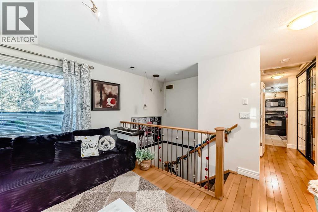 Single Family House for Sale in   Glamis Green SW Glamorgan Calgary 