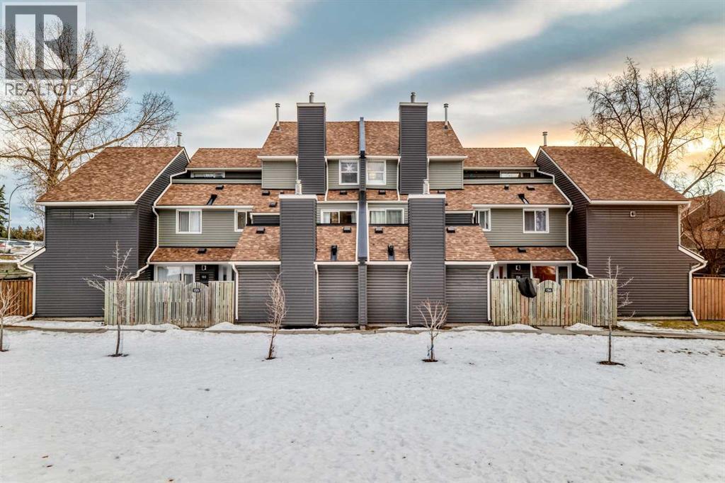 Single Family House for Sale in   Glamis Green SW Glamorgan Calgary 