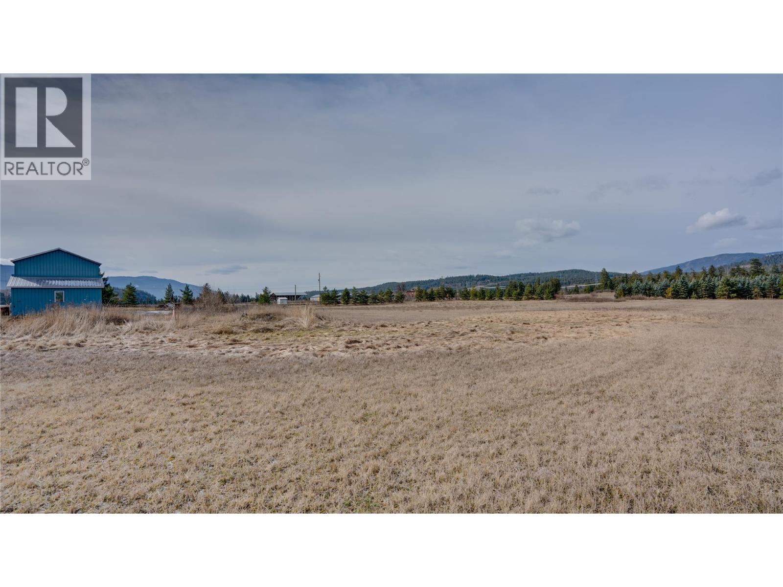  5580 Back Enderby Road, Spallumcheen