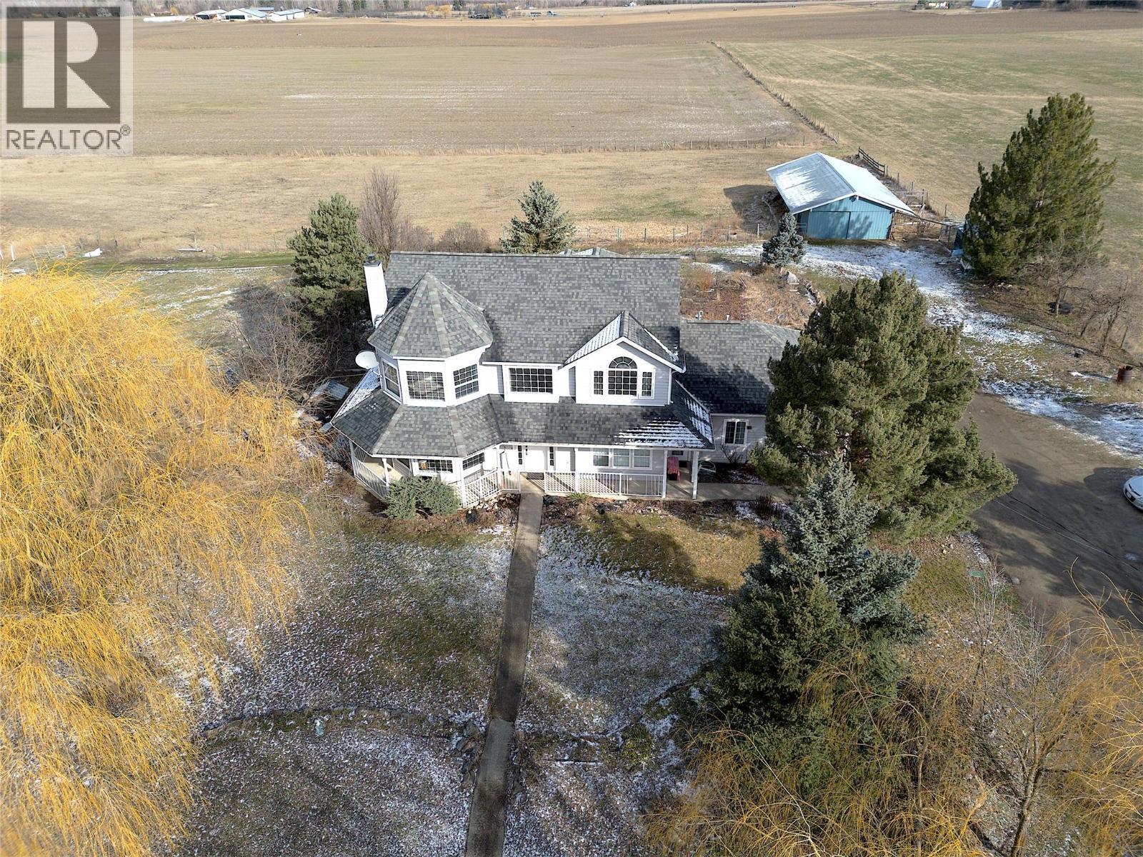  5580 Back Enderby Road, Spallumcheen