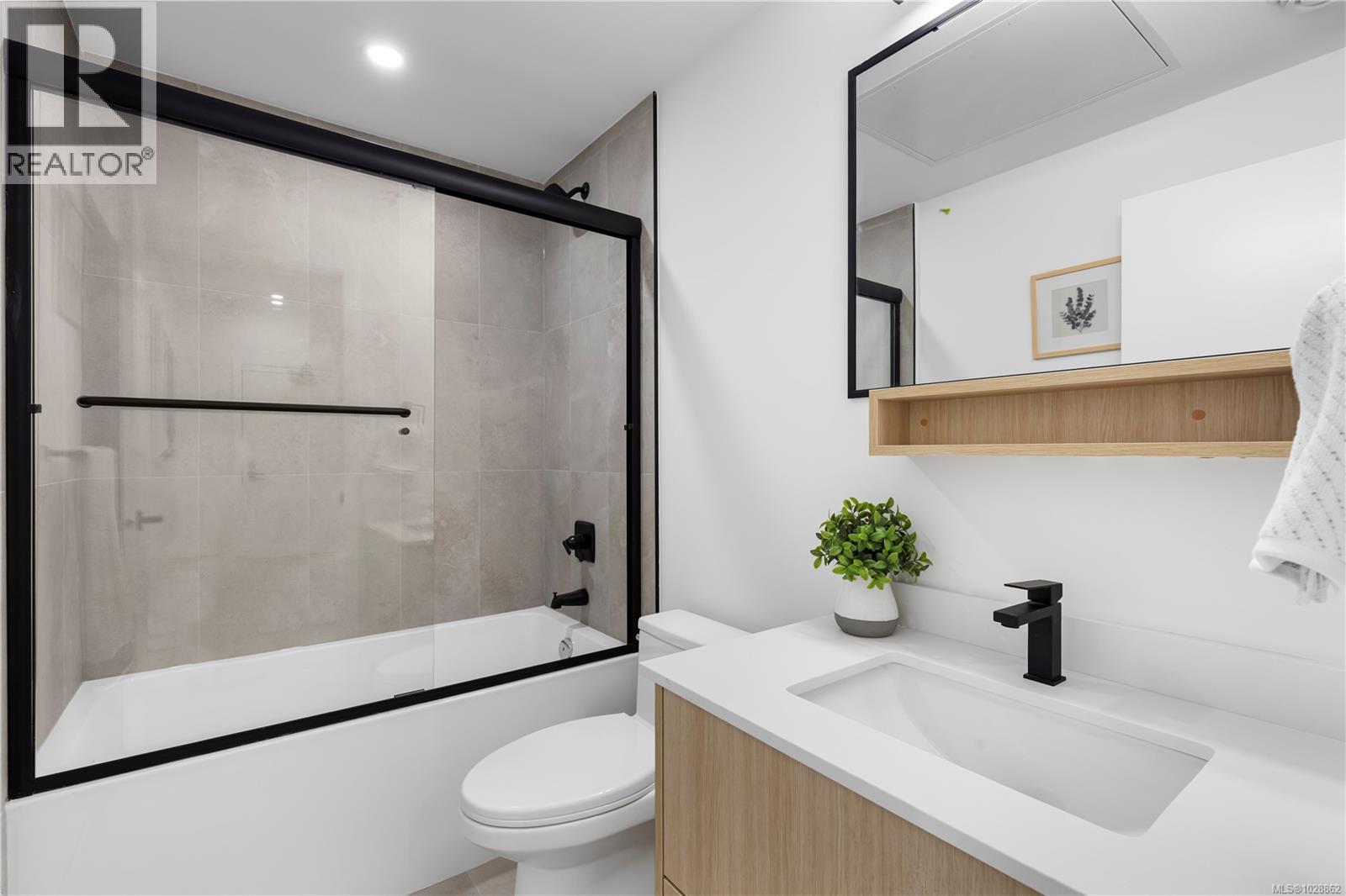 604 2629 Millstream Road, Langford