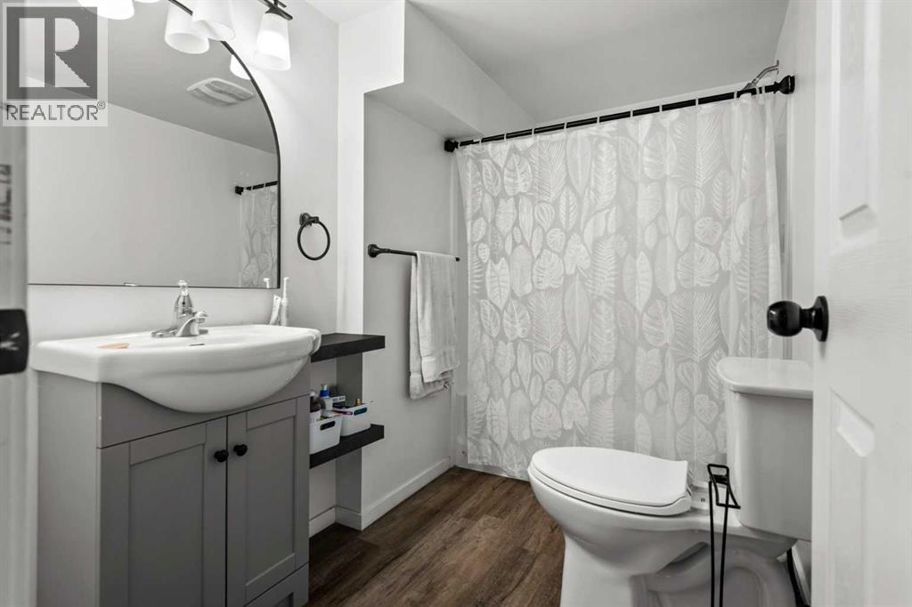 Single Family House Bungalow for Sale in  Centre Street NE Beddington Heights Calgary 