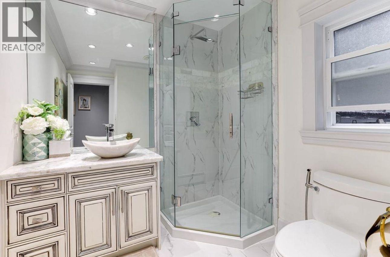 3263 NORWOOD AVENUE, North Vancouver