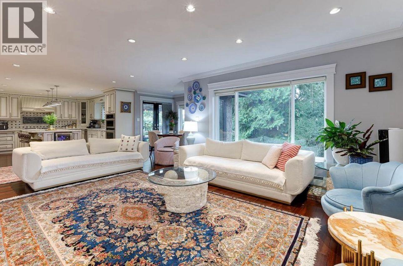 3263 NORWOOD AVENUE, North Vancouver