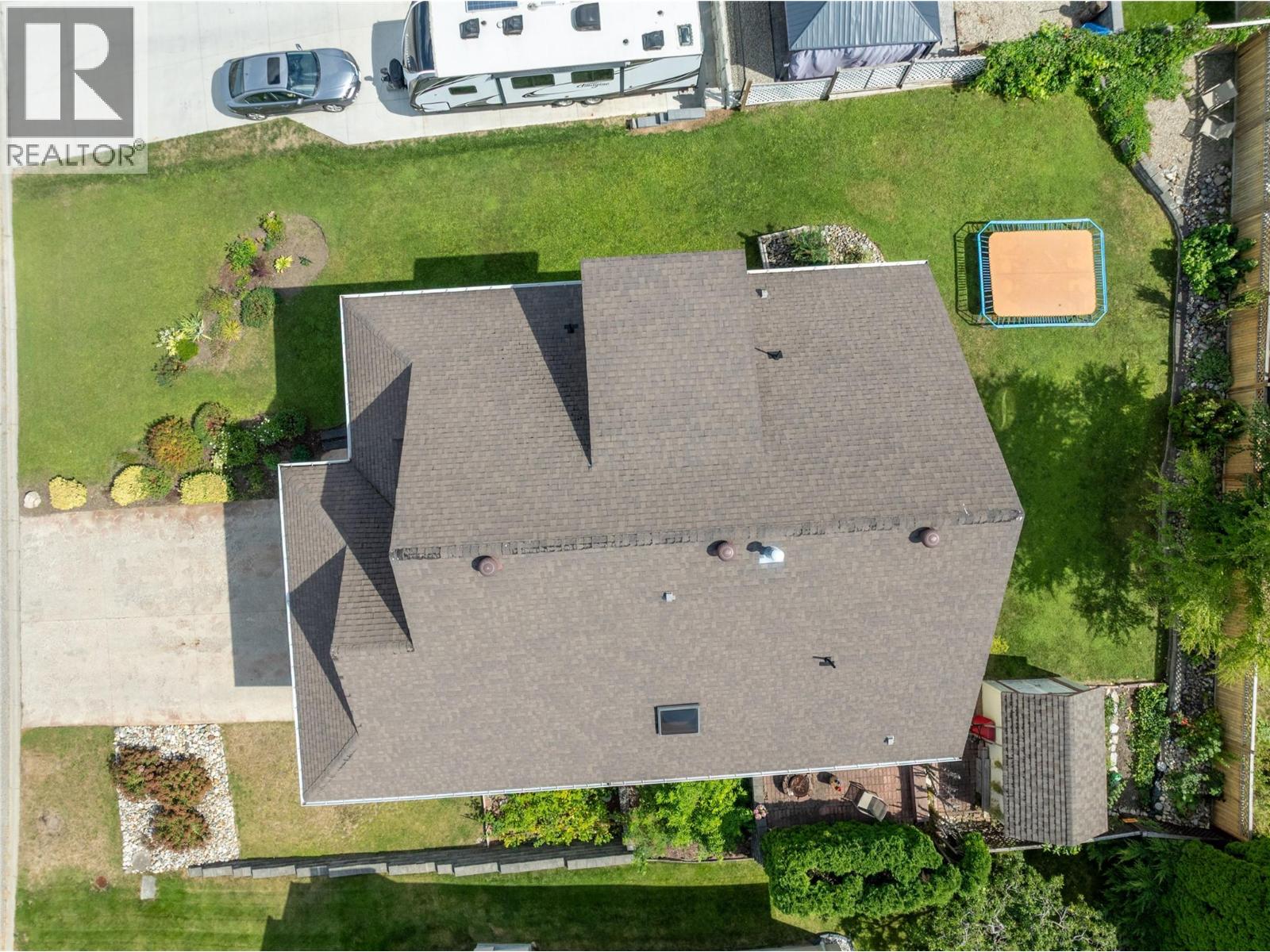 2500 4th Avenue SE, Salmon Arm