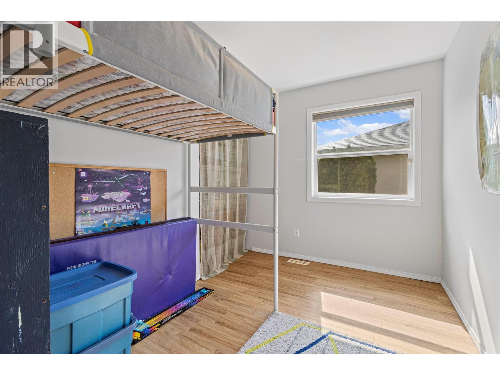 2500 4th Avenue SE, Salmon Arm