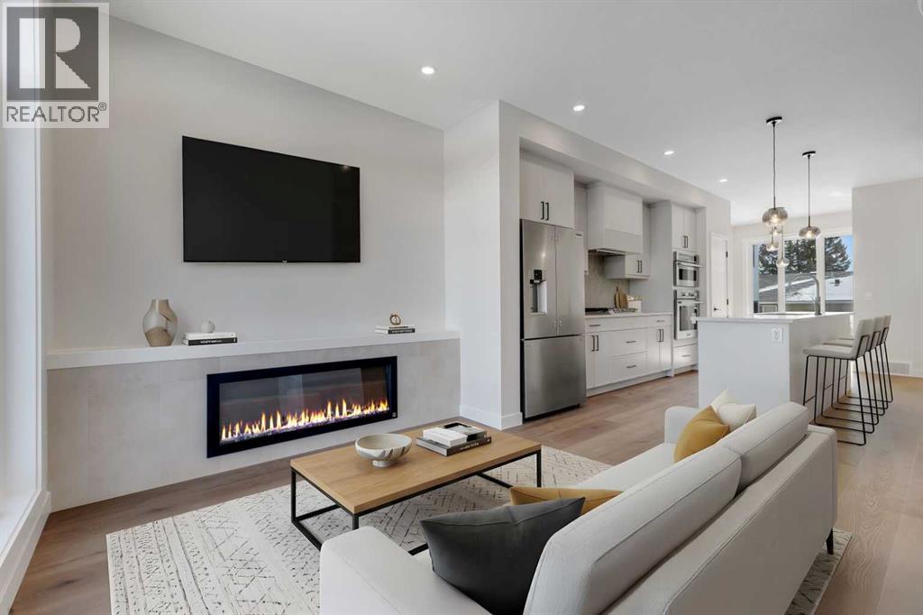 Single Family House for Sale in   Avenue SW Glenbrook Calgary 