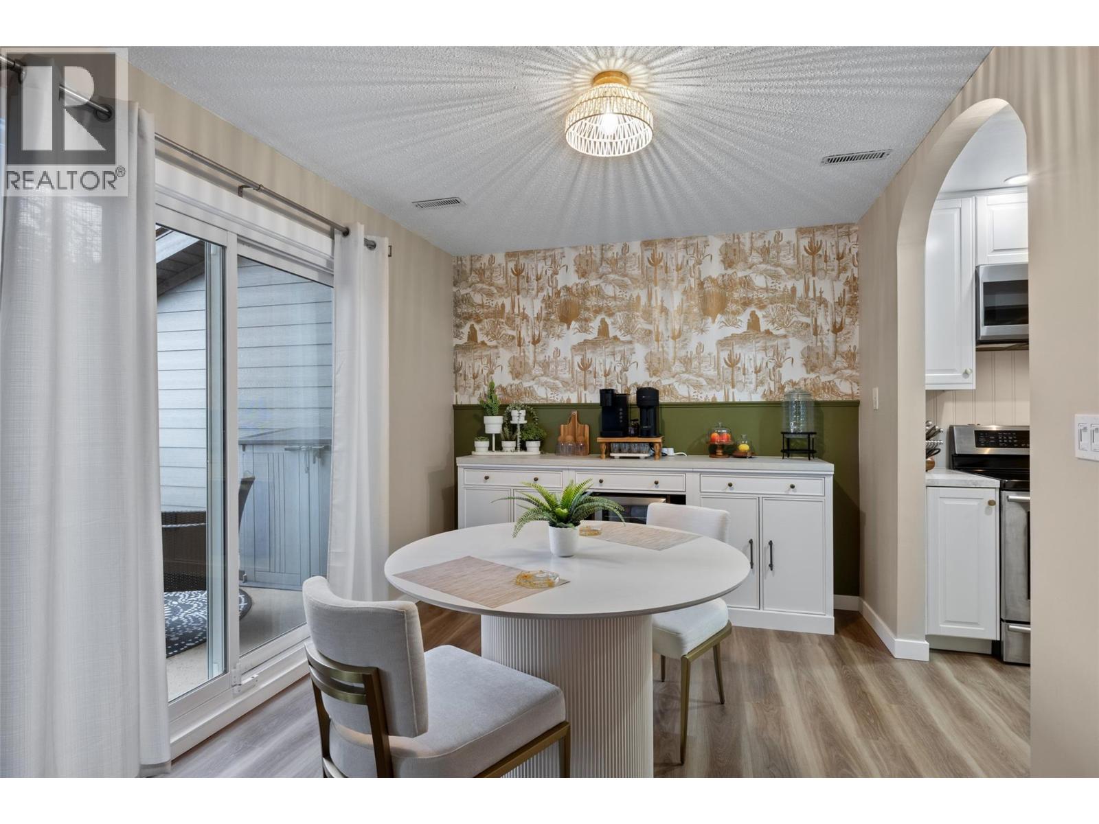 1221 HUGH ALLAN Drive Unit# 4, Kamloops