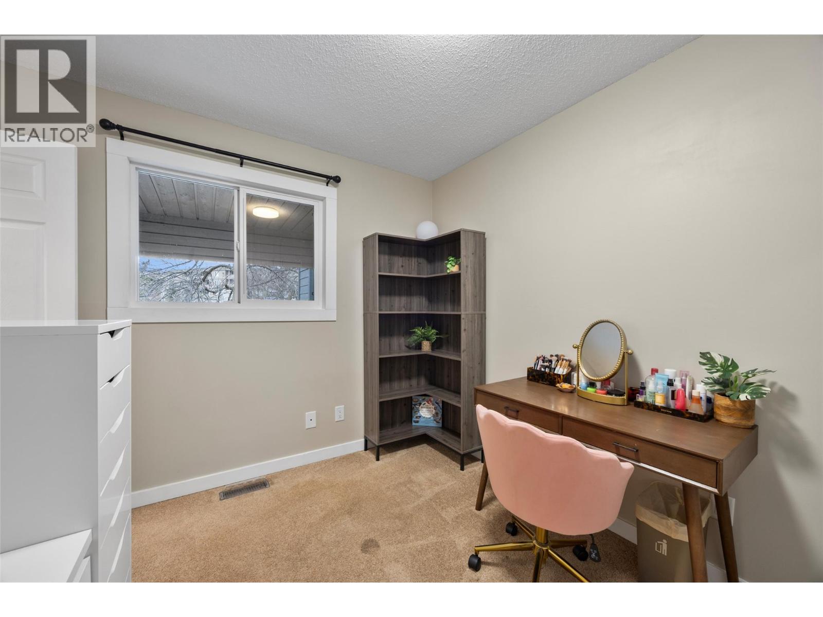 1221 HUGH ALLAN Drive Unit# 4, Kamloops