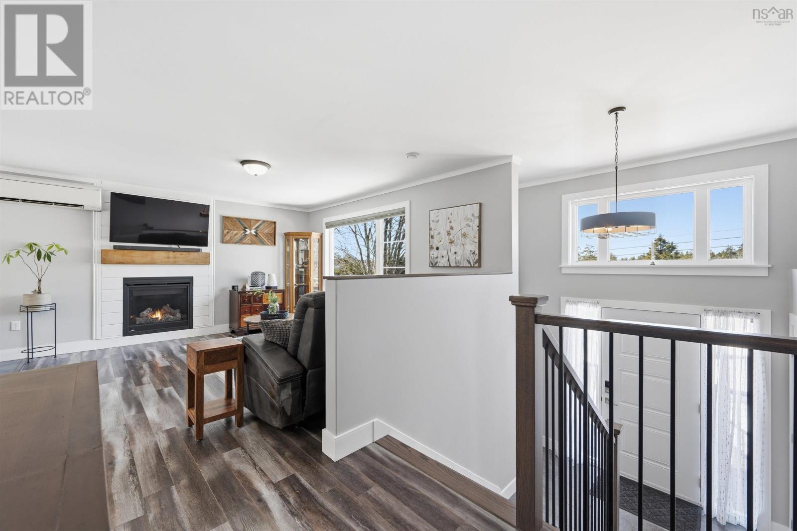 Property 10 of 33 of 26 Gardeners Walk