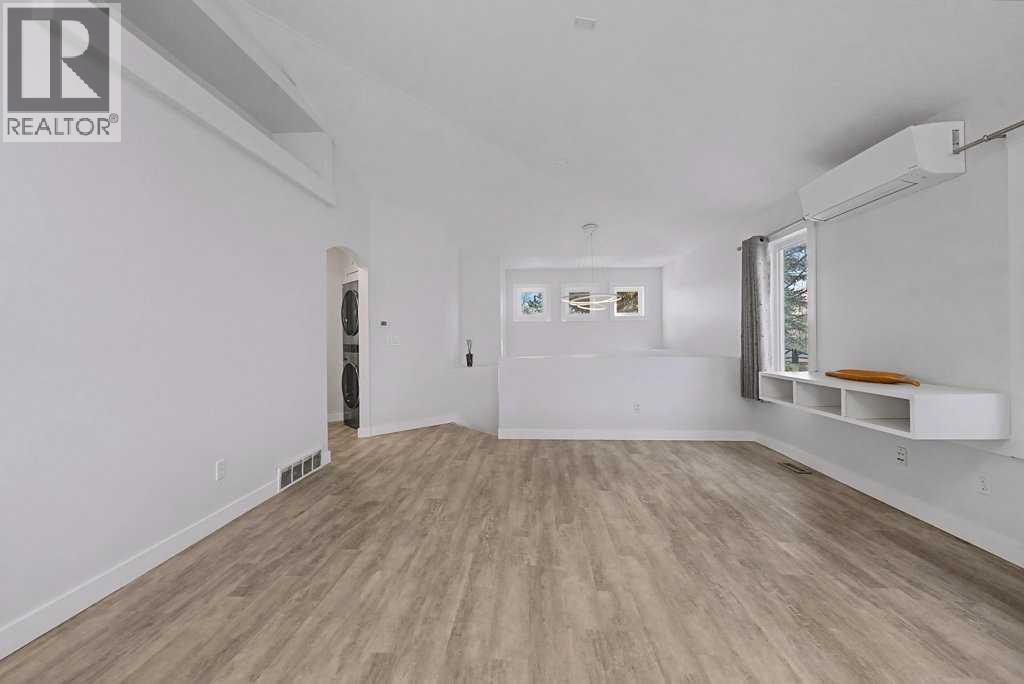 267 Panamount Hill NW - 16