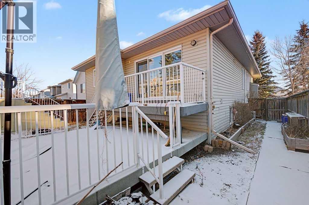 267 Panamount Hill NW - 25