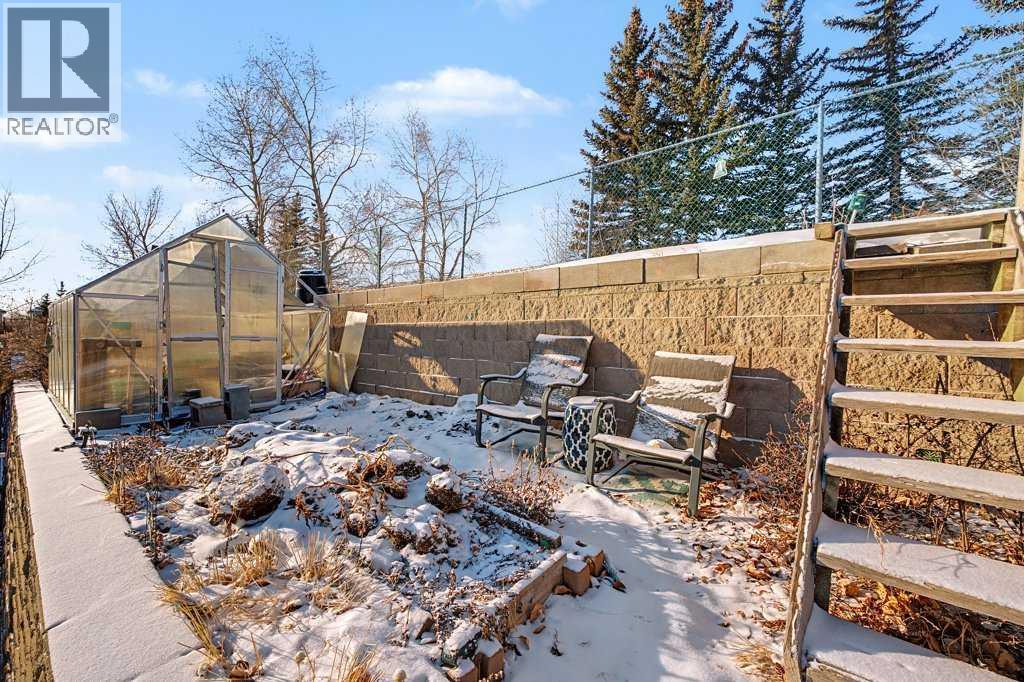 267 Panamount Hill NW - 28