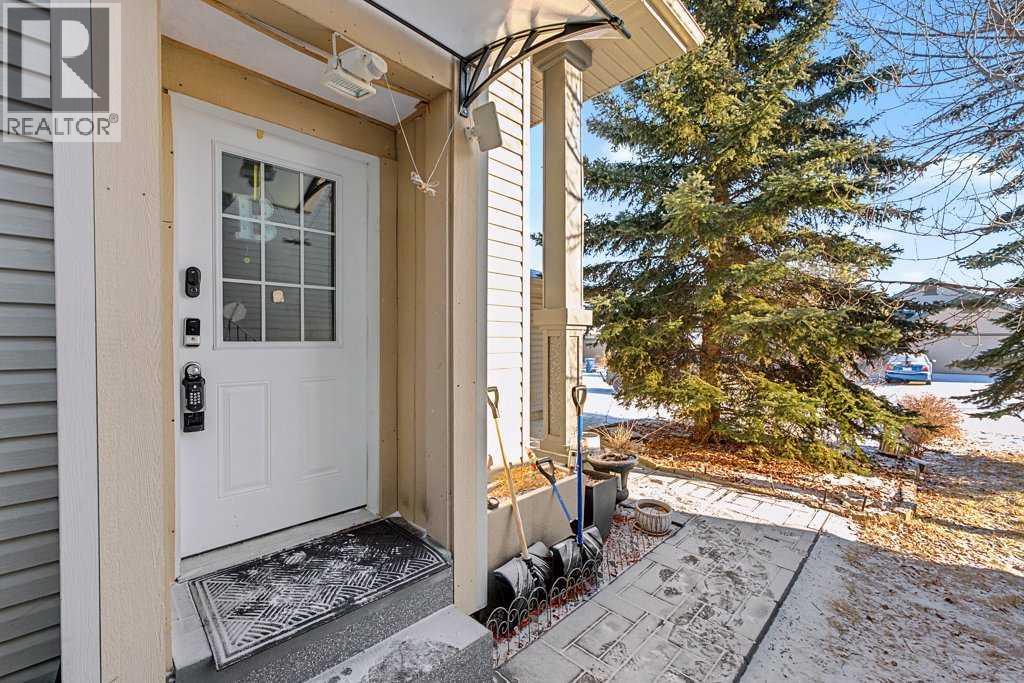 267 Panamount Hill NW - 31