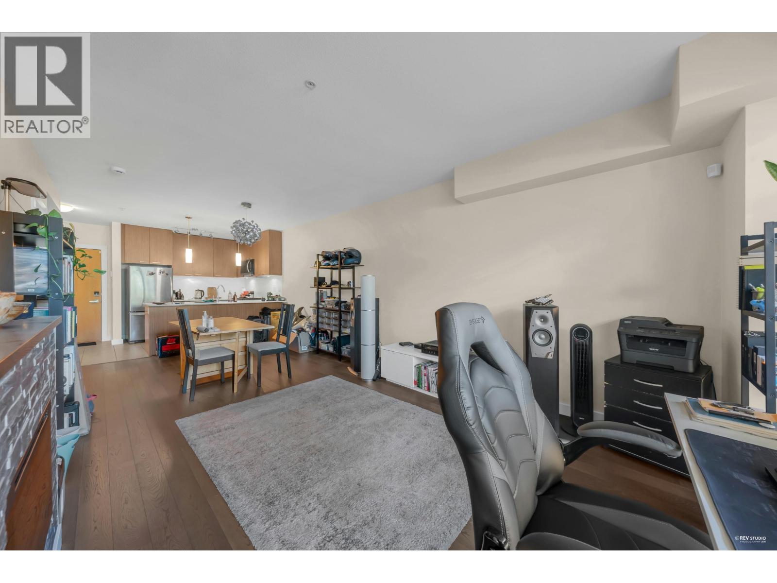 315 1330 MARINE DRIVE, North Vancouver