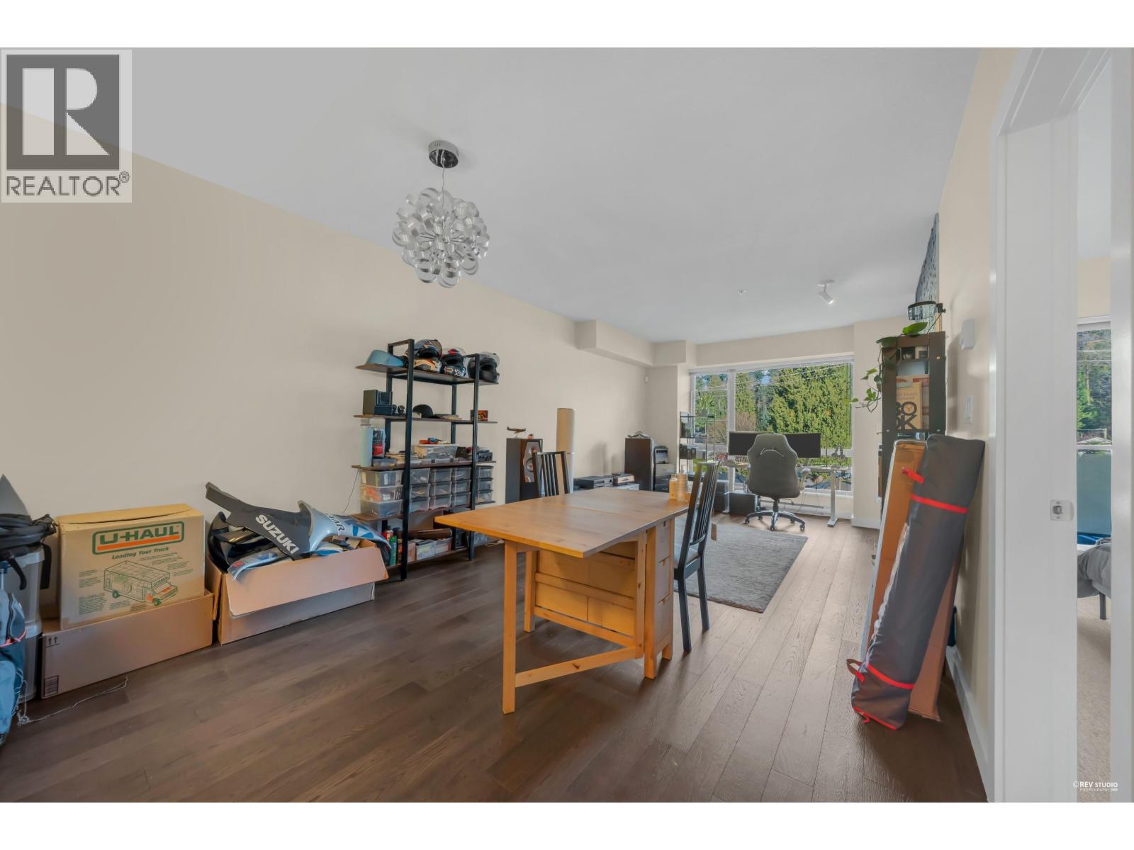 315 1330 MARINE DRIVE, North Vancouver
