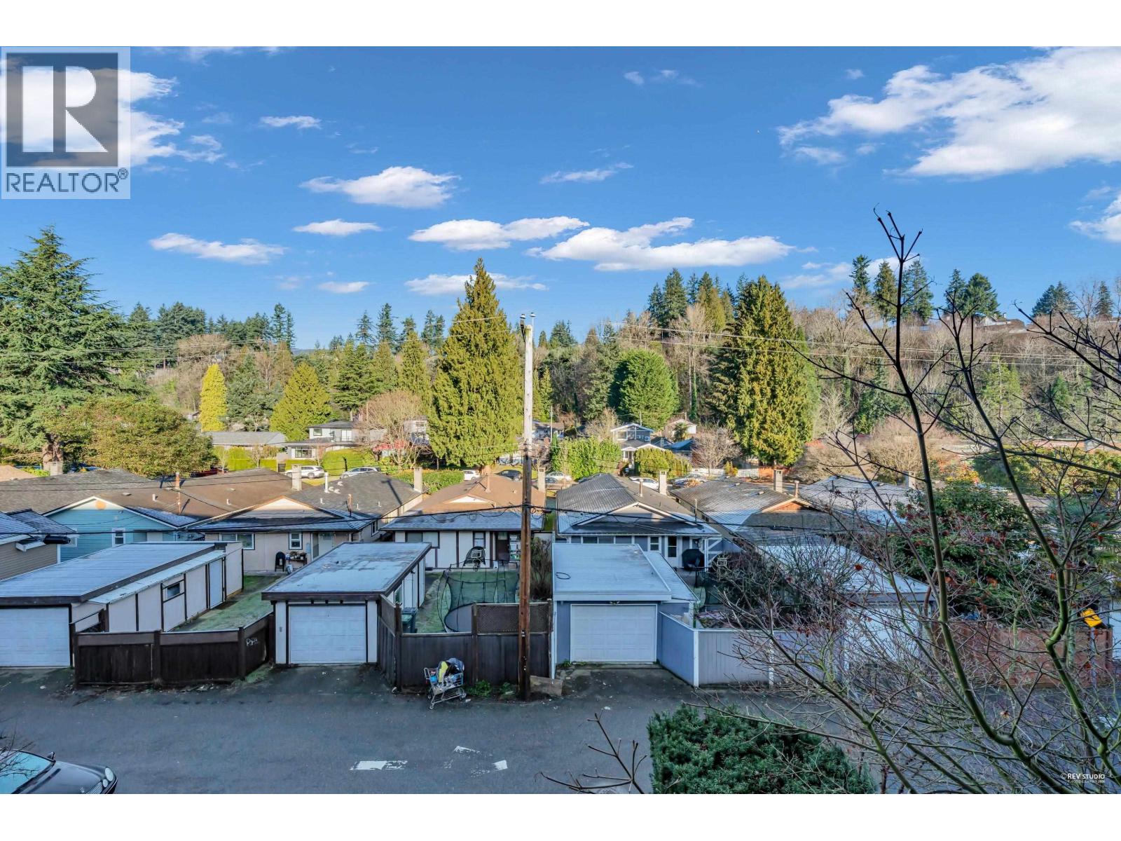 315 1330 MARINE DRIVE, North Vancouver