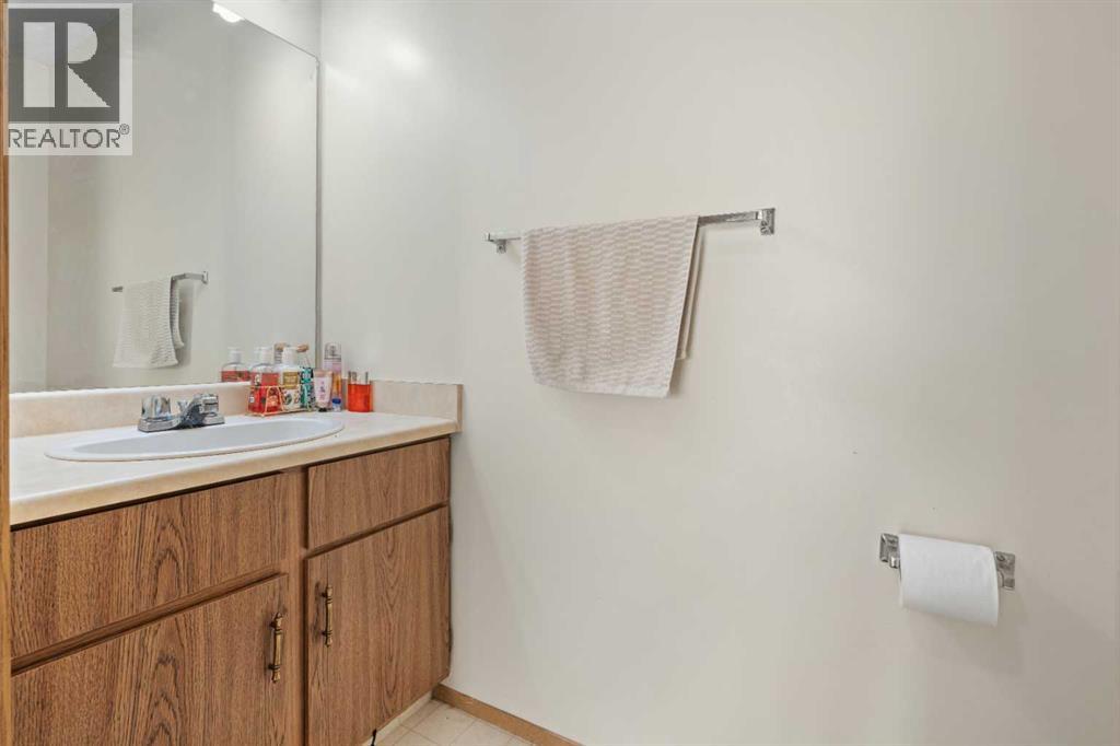 Single Family House for Sale in  Range Gardens NW Ranchlands Calgary 