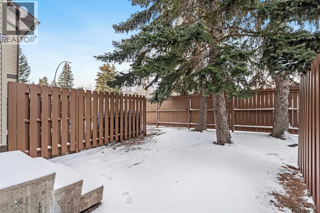 Single Family House for Sale in  Range Gardens NW Ranchlands Calgary 