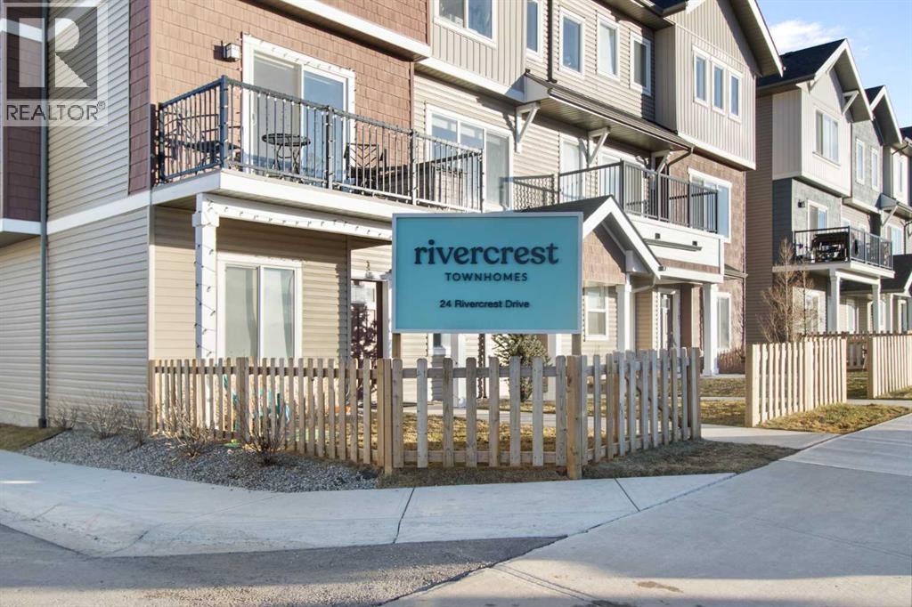 24 Rivercrest Drive, Cochrane