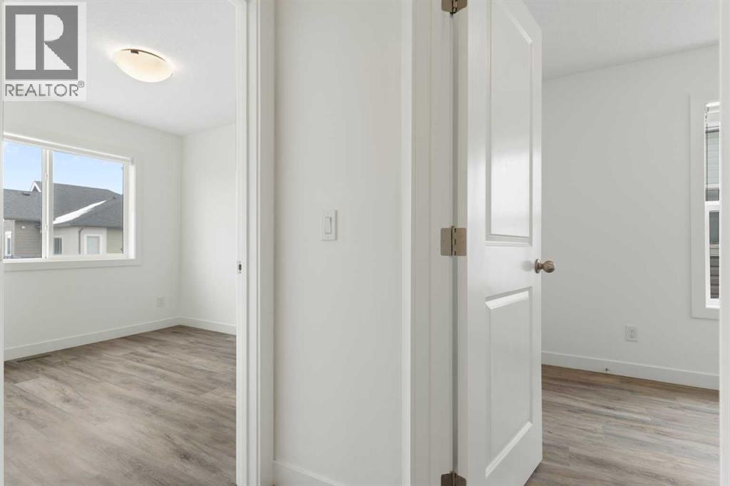 24 Rivercrest Drive, Cochrane