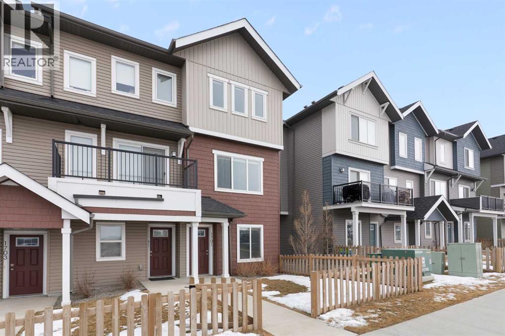 24 Rivercrest Drive, Cochrane