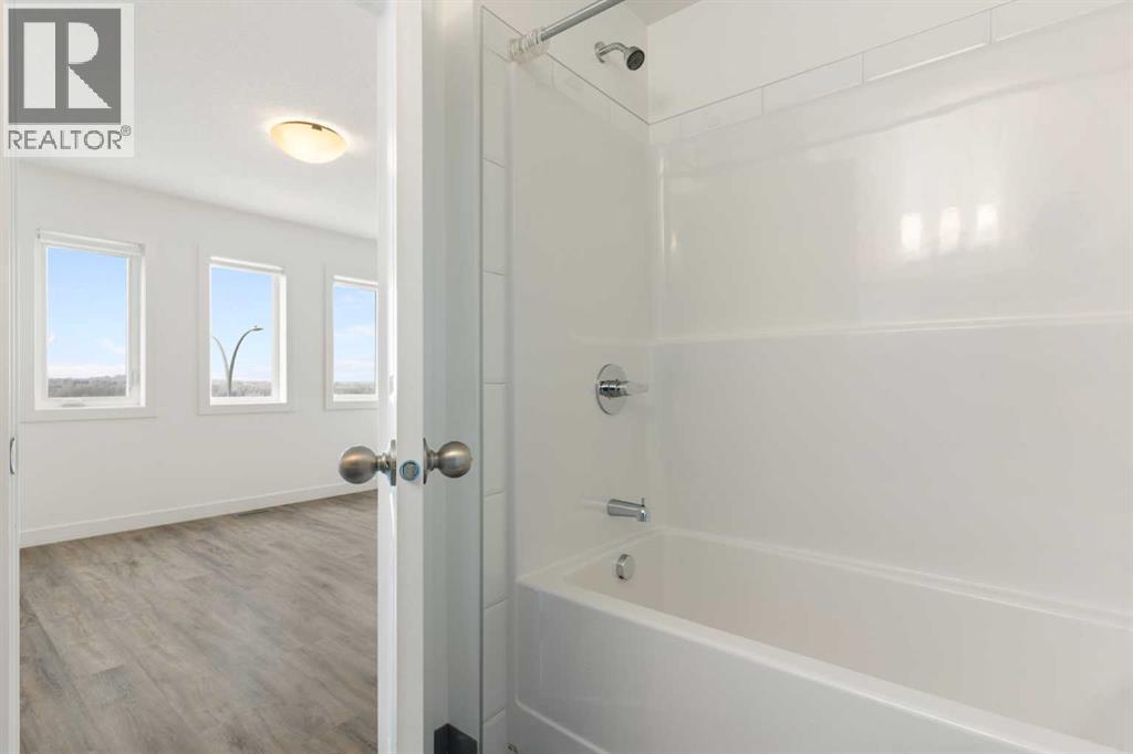 24 Rivercrest Drive, Cochrane