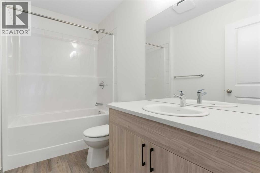 24 Rivercrest Drive, Cochrane