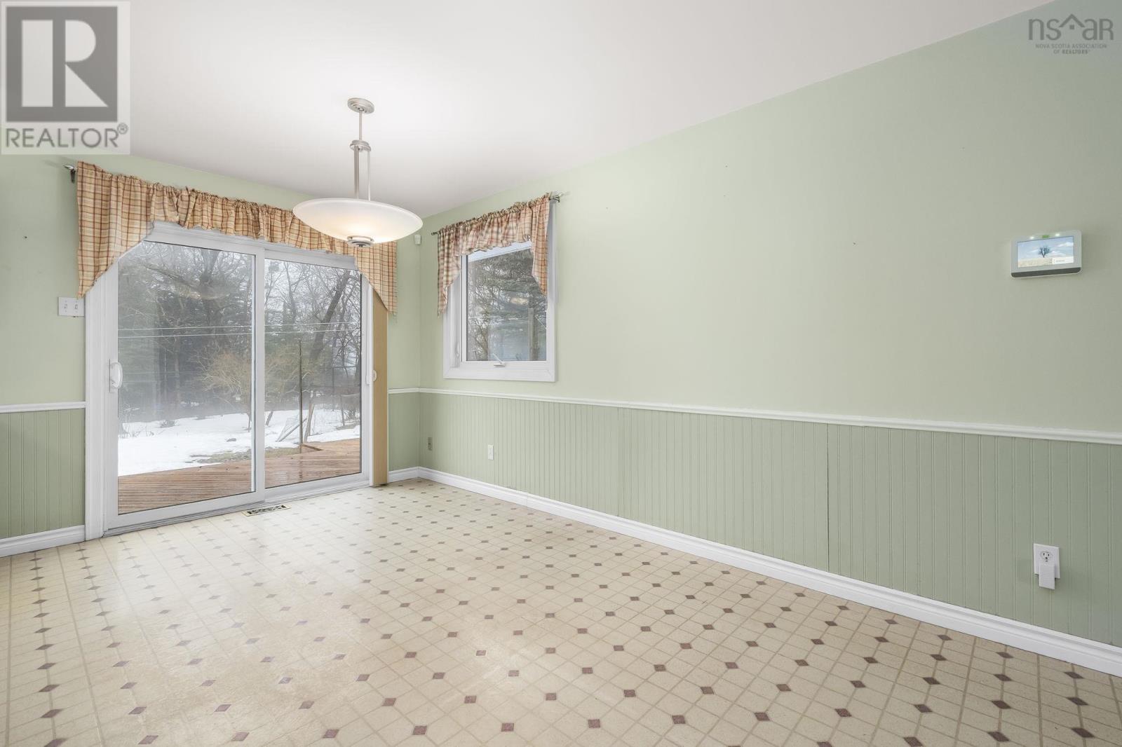 Property 20 of 35 of 218 Donegal Drive