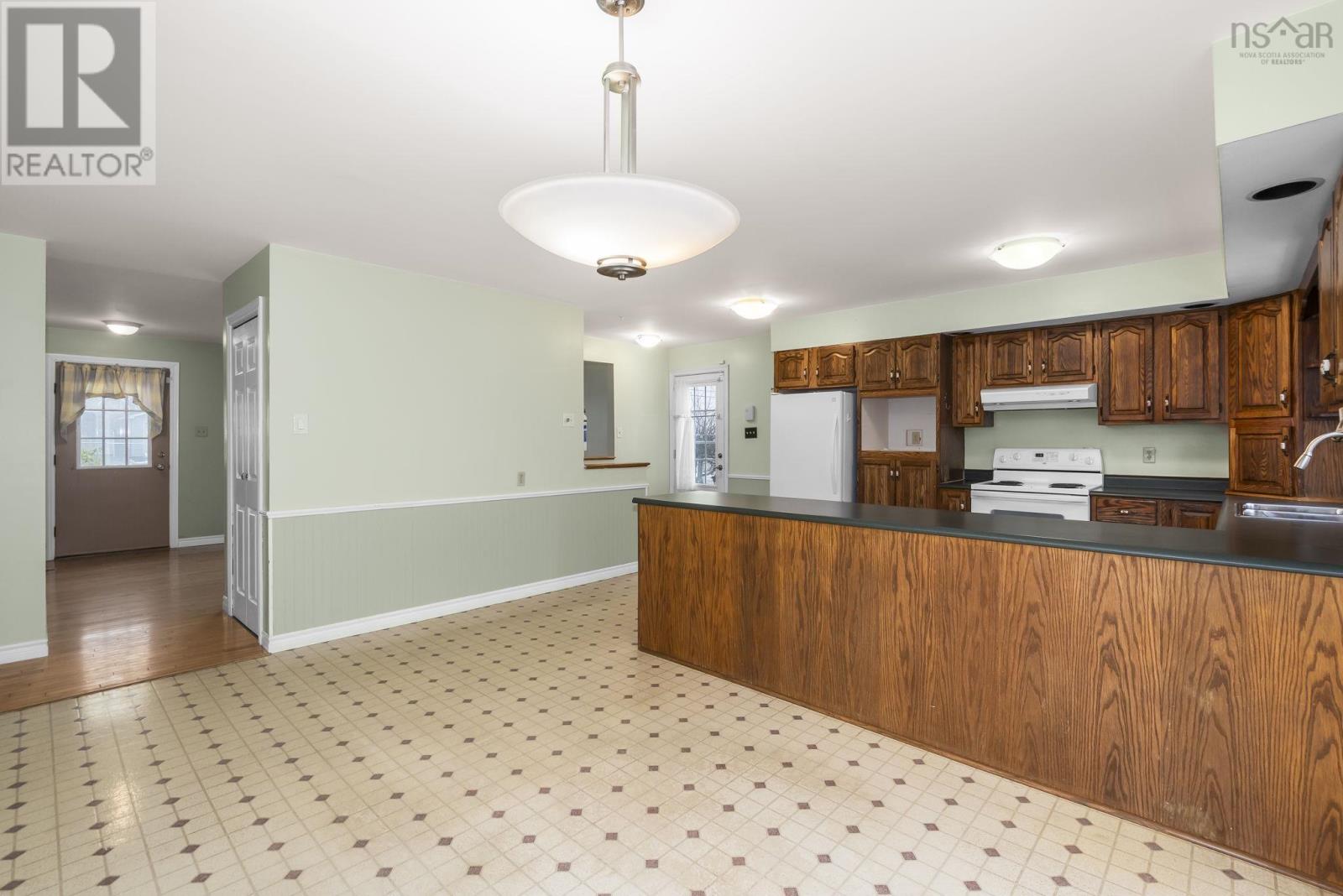 Property 23 of 35 of 218 Donegal Drive