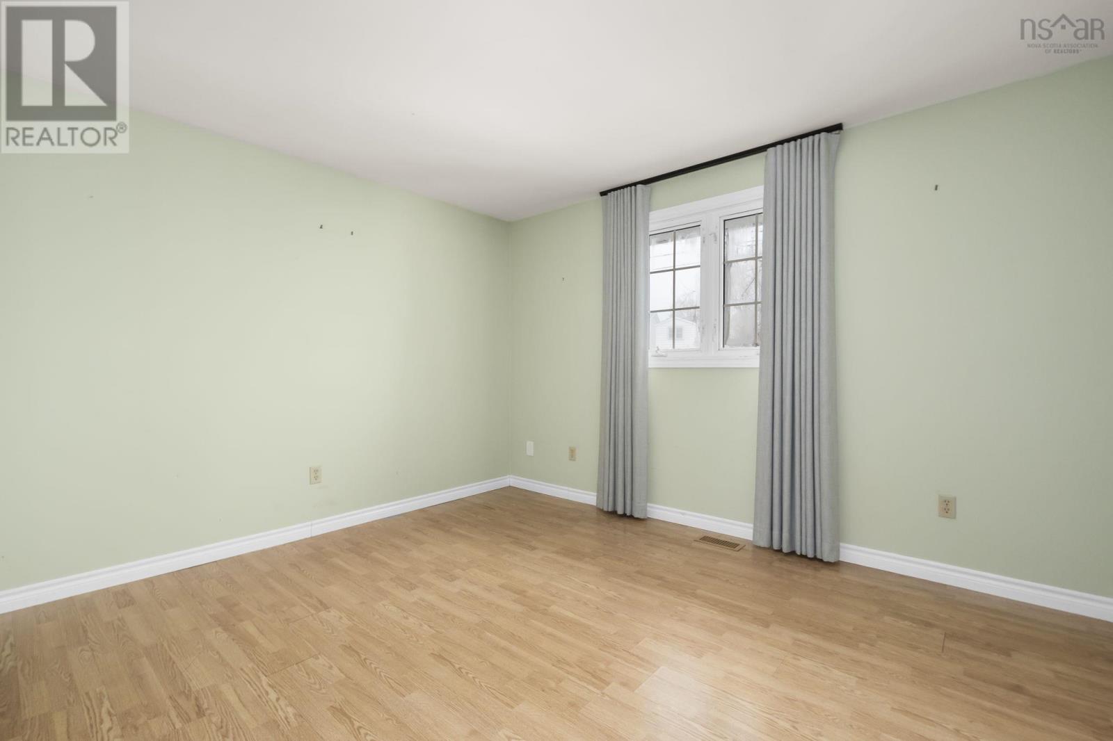 Property 6 of 35 of 218 Donegal Drive