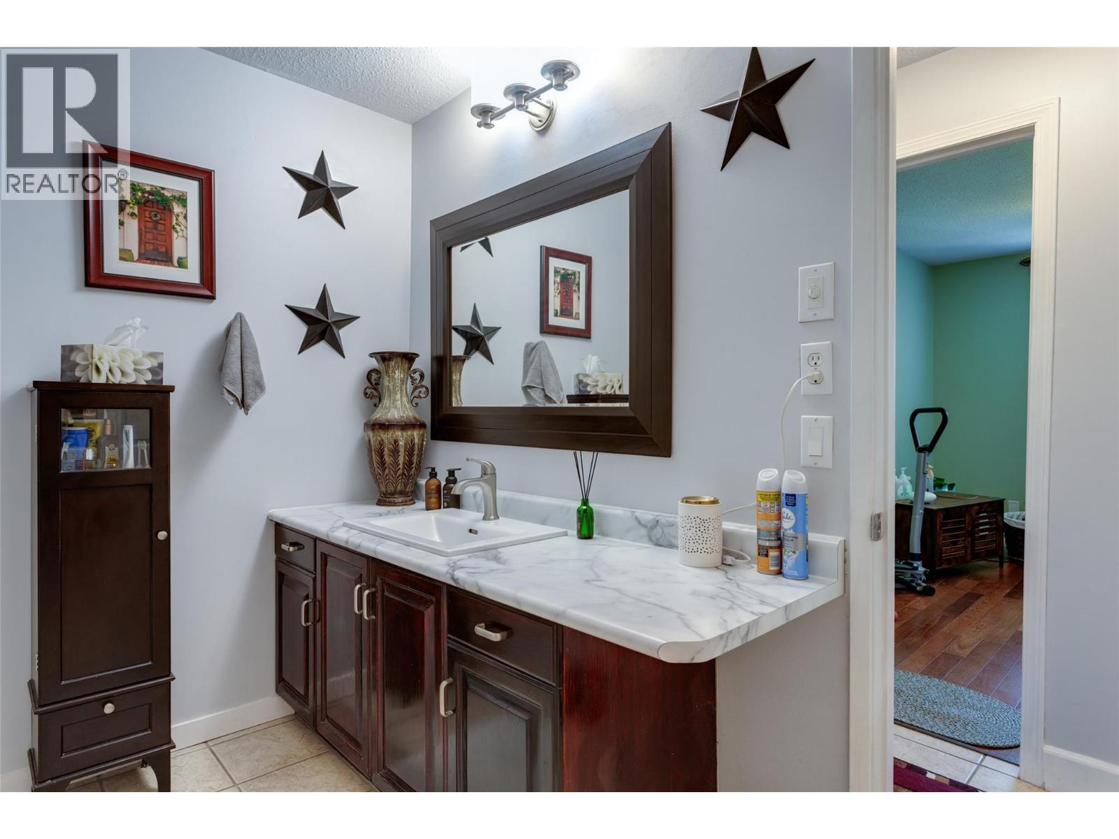  1490 Cornwall Road, Kelowna