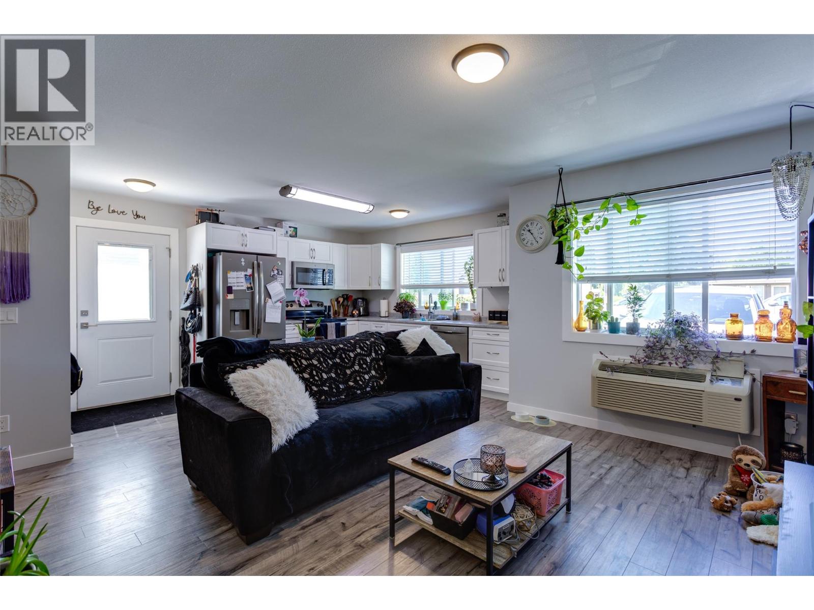  1490 Cornwall Road, Kelowna